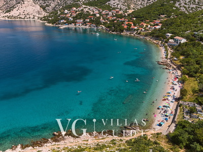 Villa House Vissum with pool&sea view Microlocation