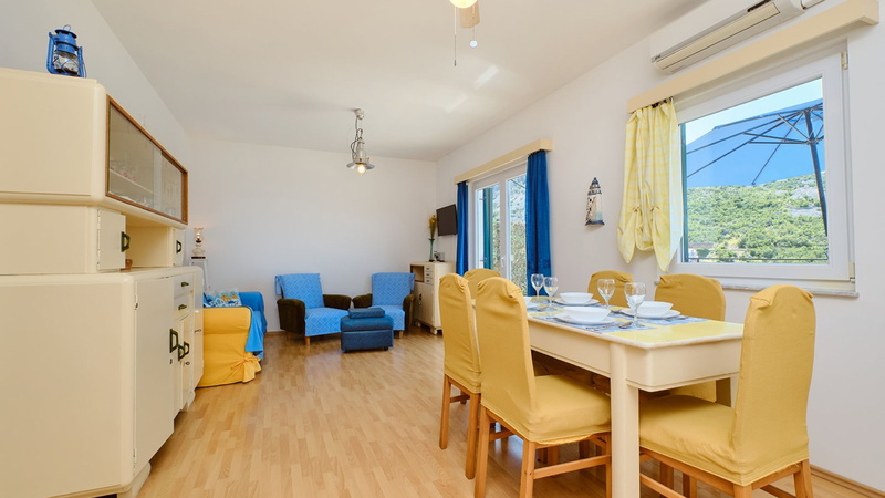 Villa House Vissum with pool&sea view