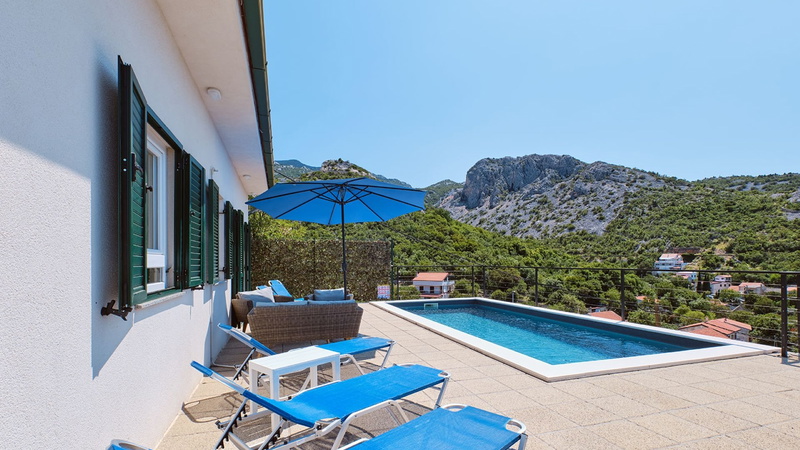 Villa House Vissum with pool&sea view