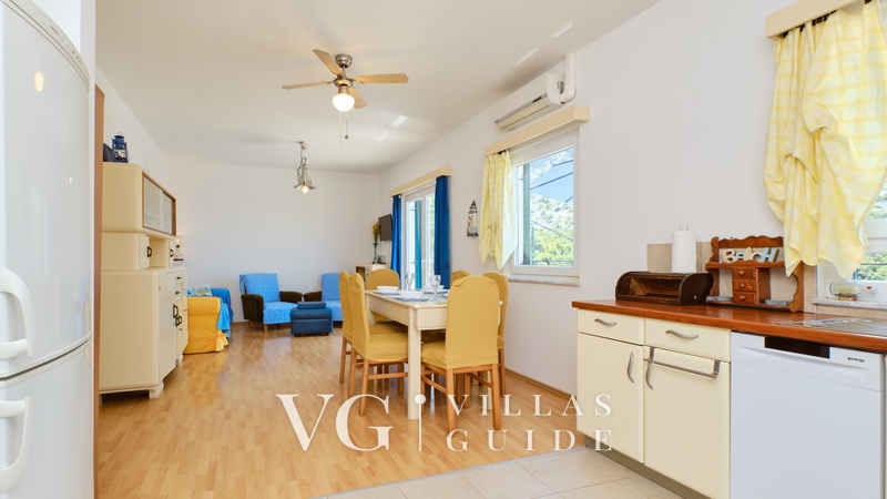 Villa House Vissum with pool&sea view Küche