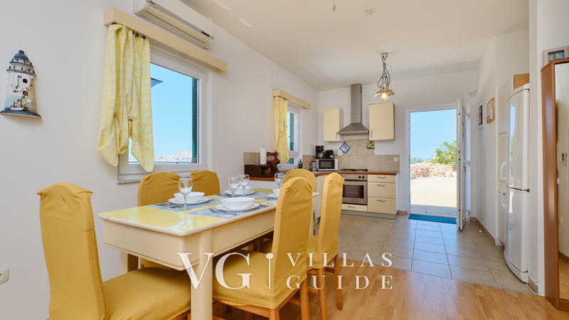 Villa House Vissum with pool&sea view Küche