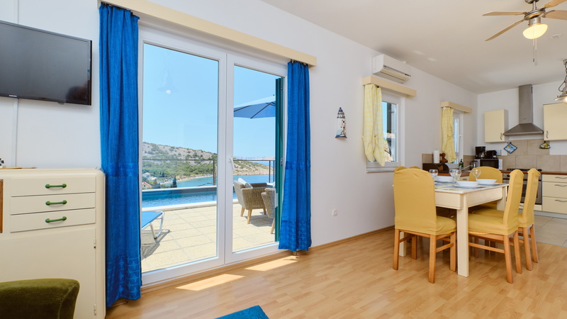 Villa House Vissum with pool&sea view