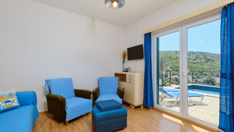 Villa House Vissum with pool&sea view