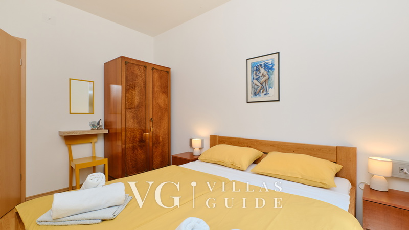 Villa House Vissum with pool&sea view Schlafzimmer