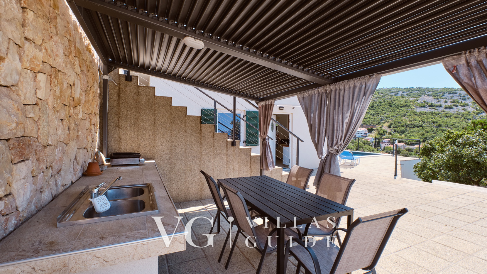 Villa House Vissum with pool&sea view Zusatzinhalte