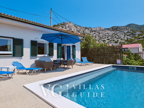 Villa House Vissum with pool&sea view