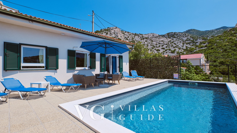 Villa House Vissum with pool&sea view