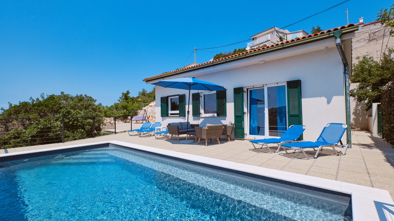 Villa House Vissum with pool&sea view
