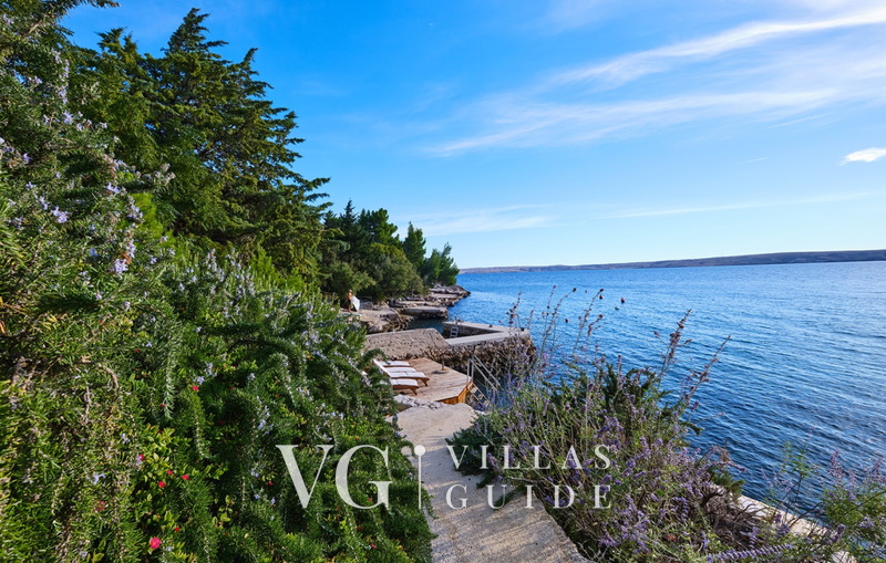 Villa Hemingway beachfront