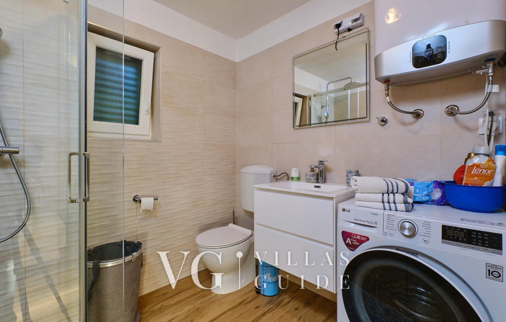 Villa Hemingway beachfront Bathroom