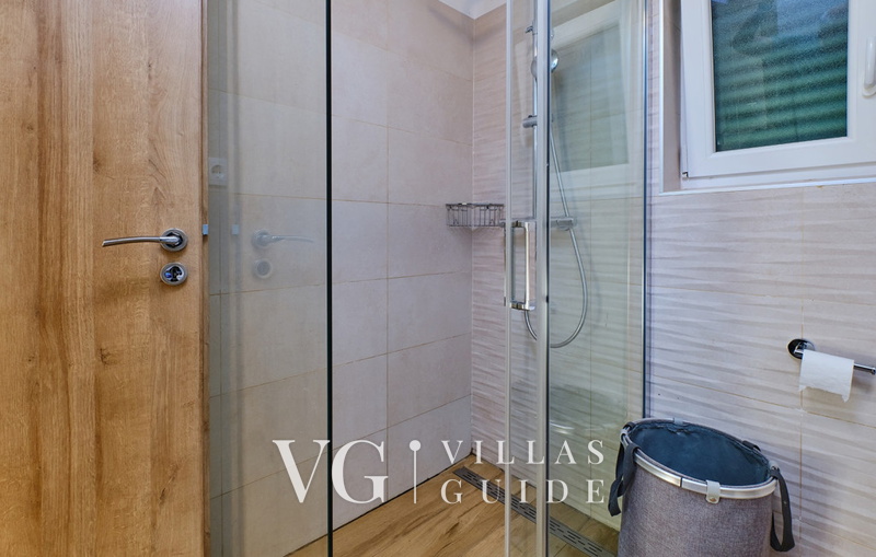 Villa Hemingway beachfront Bathroom