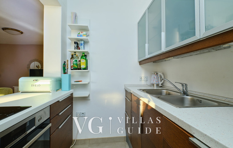 Villa Hemingway beachfront Kitchen