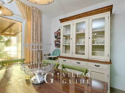 Villa Hemingway beachfront Kitchen