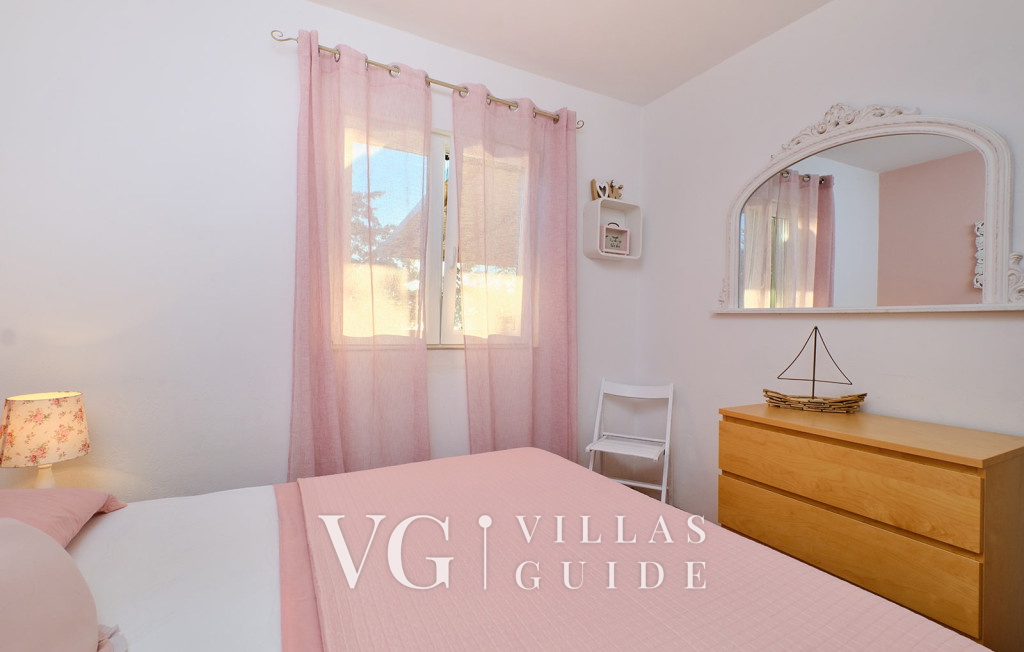 Villa Hemingway beachfront Bedroom