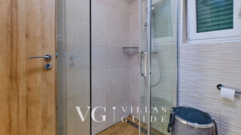 Villa Hemingway beachfront&private sundeck Bathroom