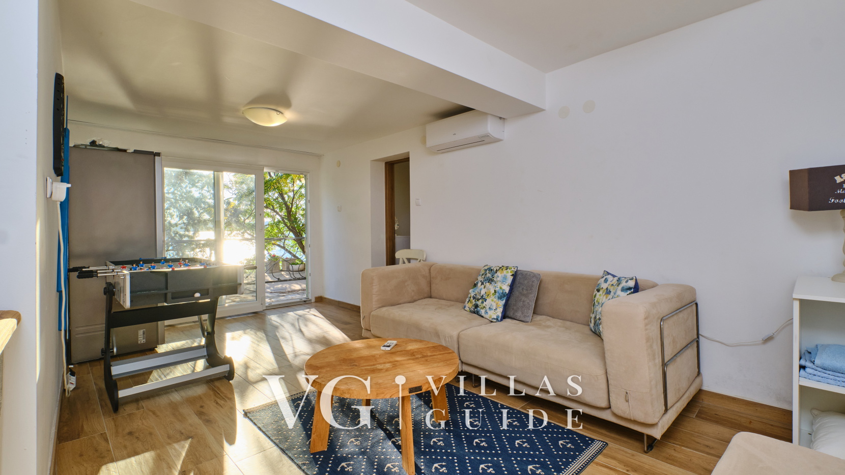 Villa Hemingway beachfront&private sundeck Camera da letto