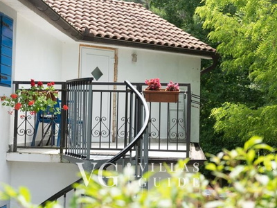 Apartman Art Garden and property exterior