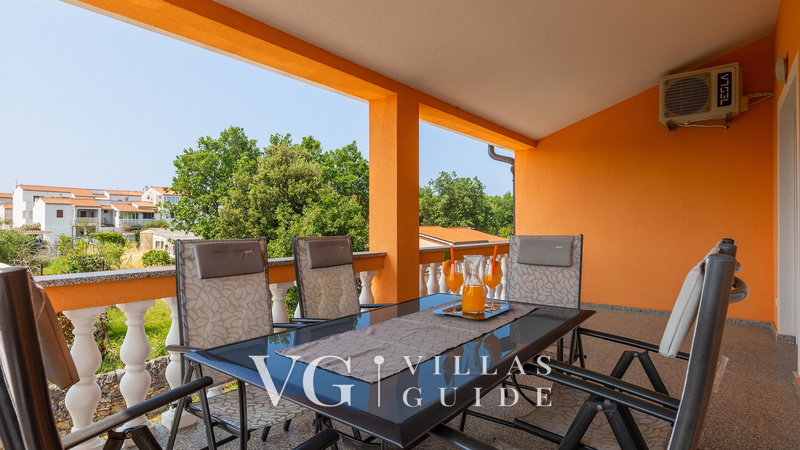 Villa Jasminka Garden and property exterior