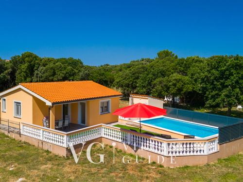 Villa Maks