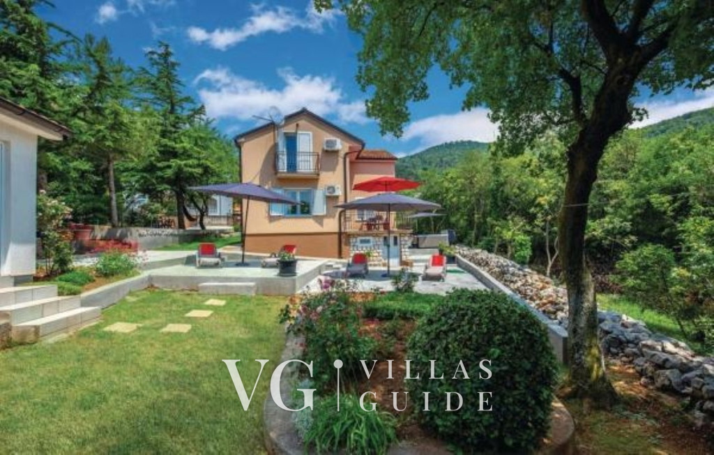 House Hideaway Novi Vinodolski Garden and property exterior