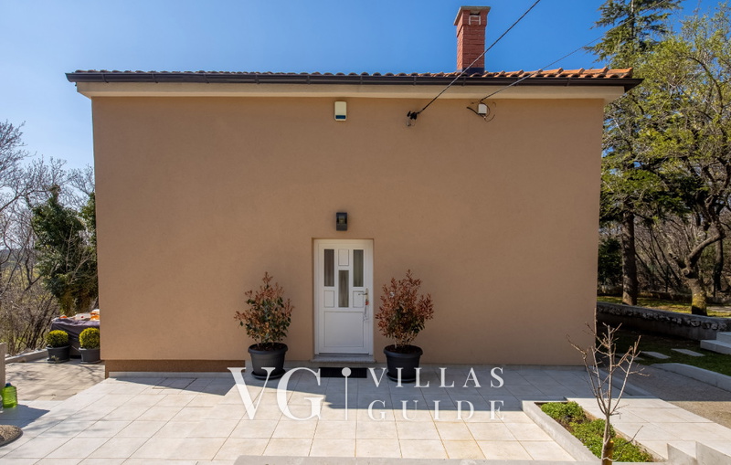 House Hideaway Novi Vinodolski Garden and property exterior