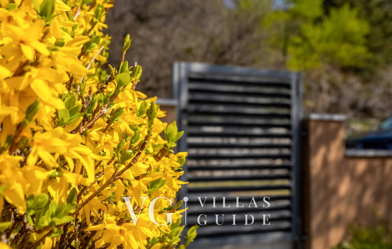 House Hideaway Novi Vinodolski Garden and property exterior