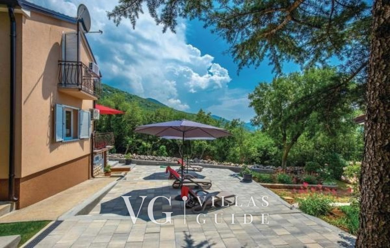 House Hideaway Novi Vinodolski Garden and property exterior