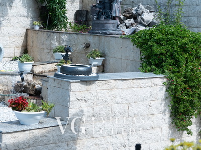 Studio apartman Lucija Garden and property exterior