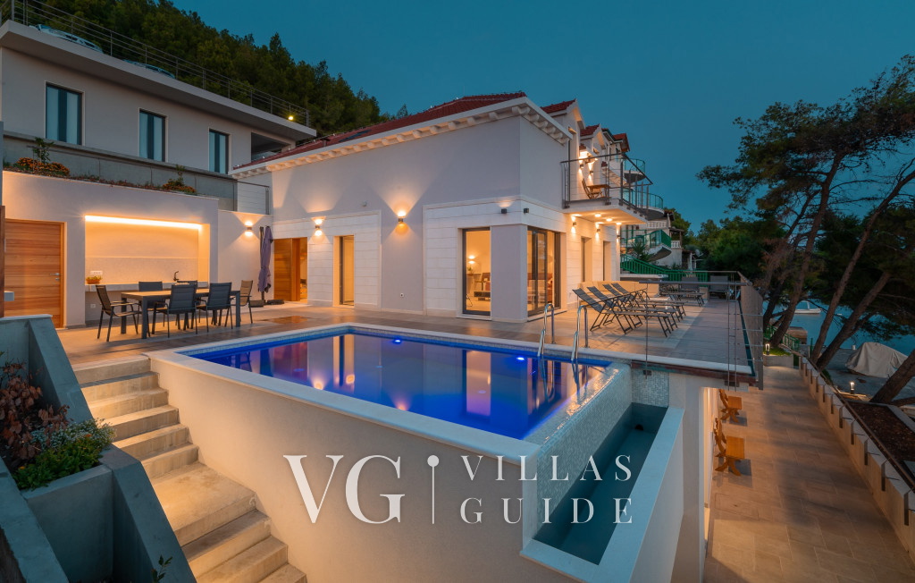 Villa Lipovac Piscina