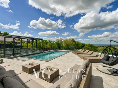 Villa Lady Berga Zusatzinhalte