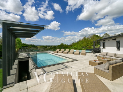 Villa Lady Berga Pool