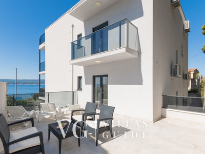 Apartman Mia 5 - Omiš-Medići Garden and property exterior