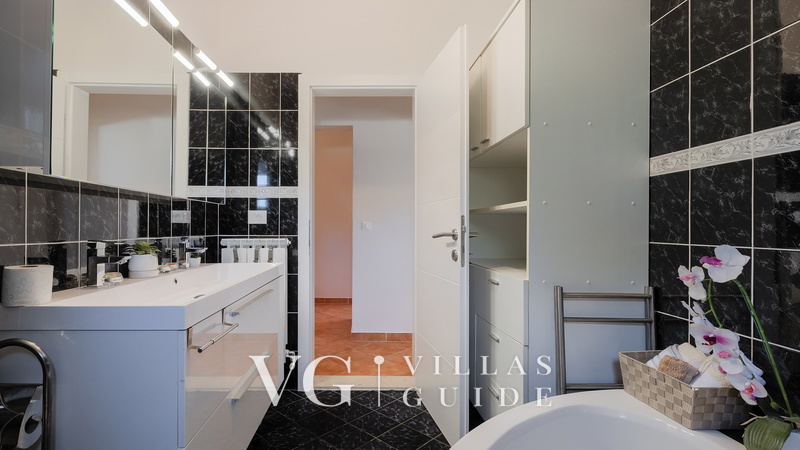 Villa Alma Badezimmer