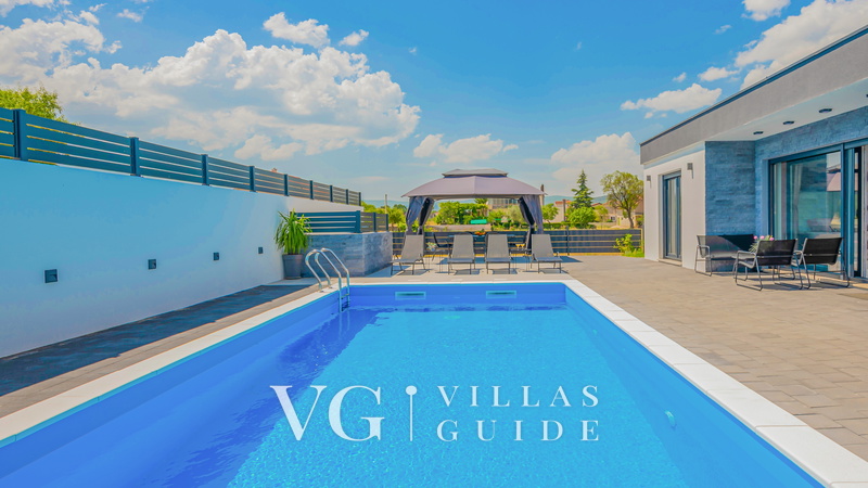 Villa Kristina - Makarska-Donji Proložac Dvorište i vanjski dio objekta