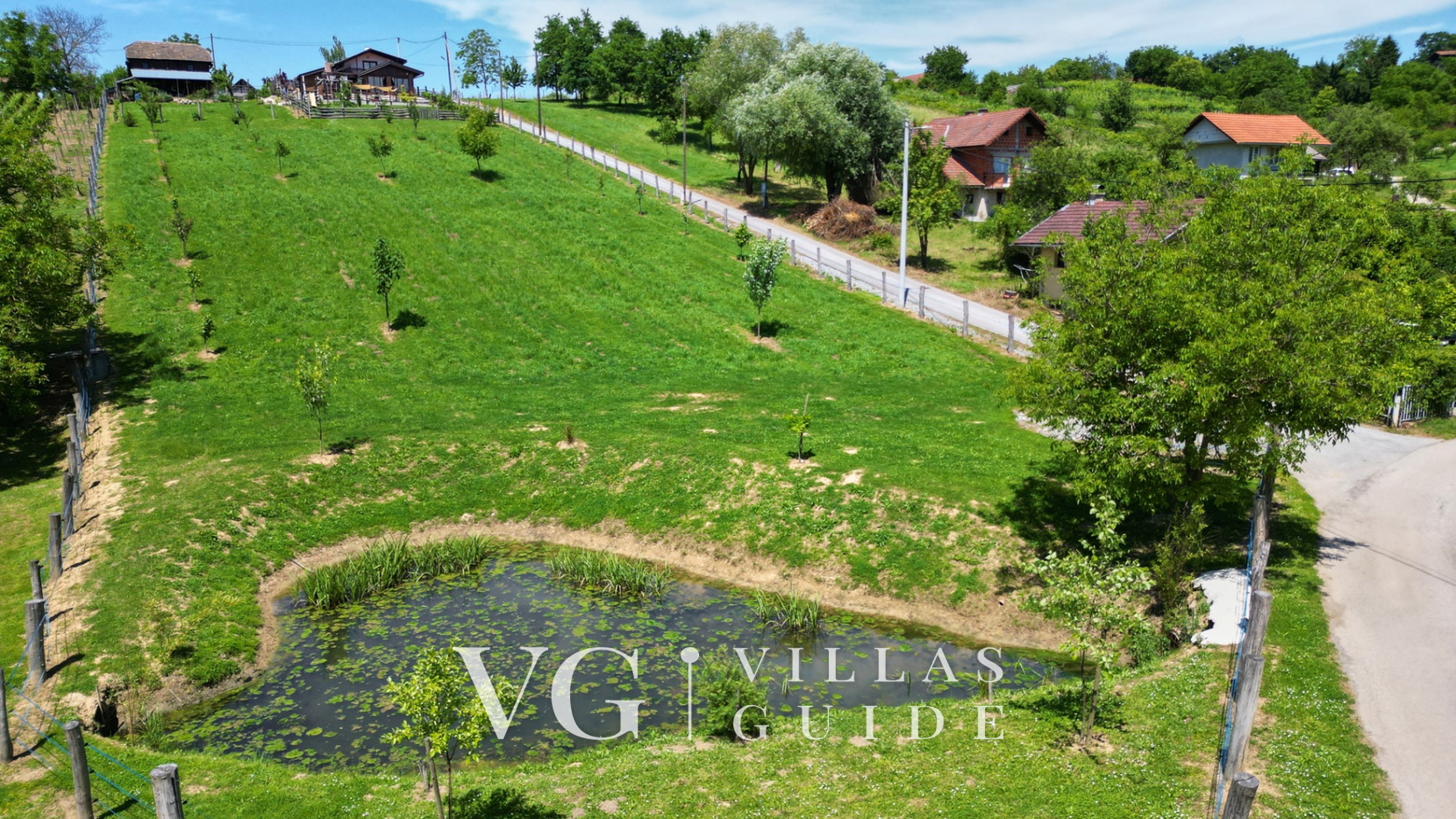 Holiday Home Blackrock Siscia Garden and property exterior