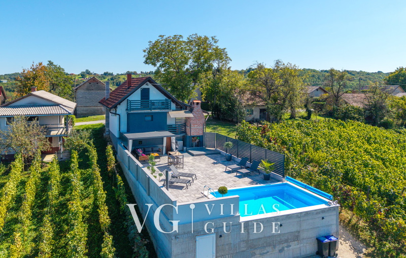 Villa Vinea Garden and property exterior