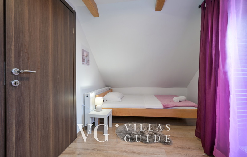 Villa Vinea Bedroom