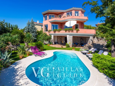 Villa Anamia with seaview