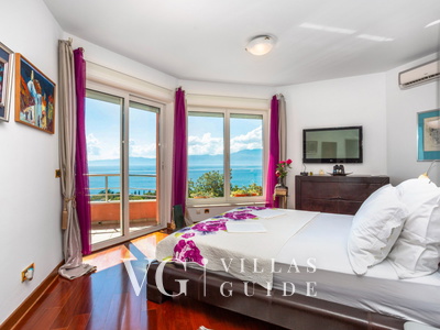 Villa Anamia with seaview