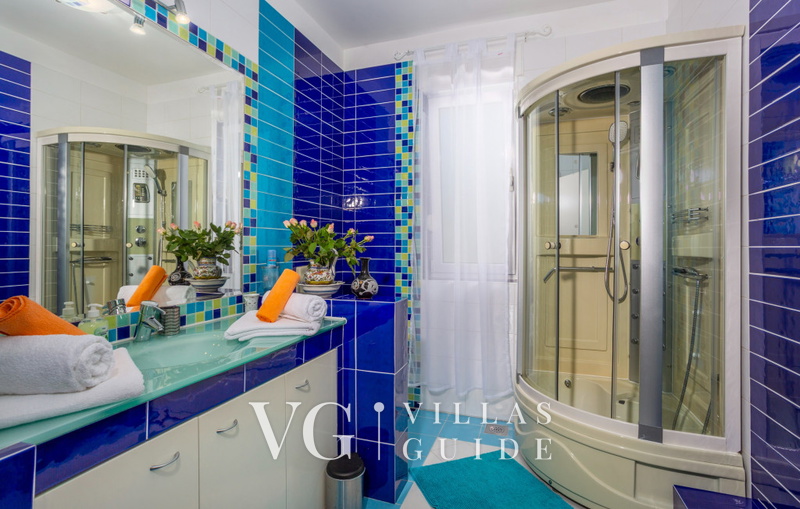 Villa Anamia with seaview Bathroom