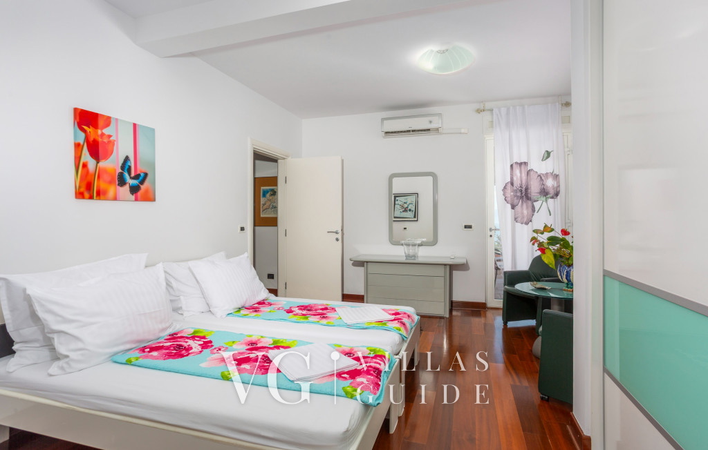 Villa Anamia with seaview Camera da letto