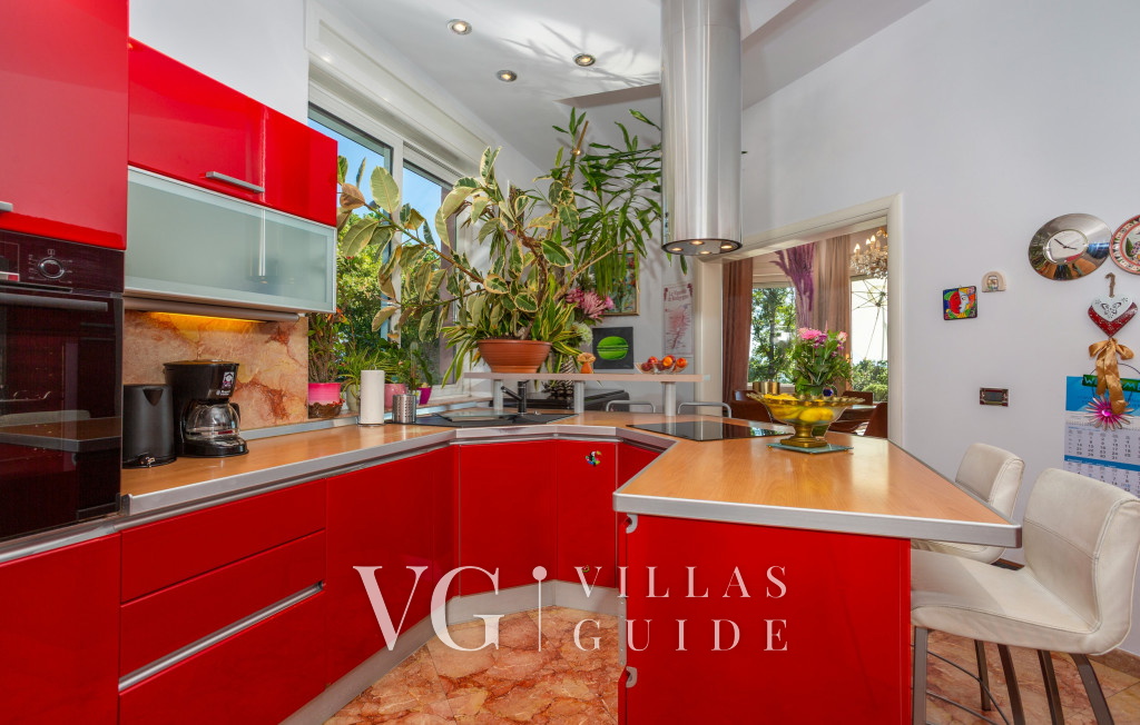 Villa Anamia with seaview Cucina