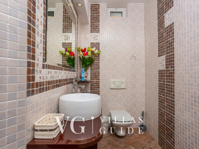 Villa Anamia with seaview Toilette per gli ospiti