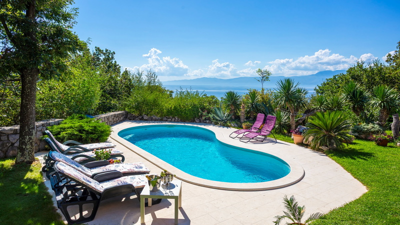 Villa Anamia with seaview