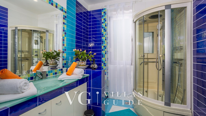 Villa Anamia with seaview Bagno