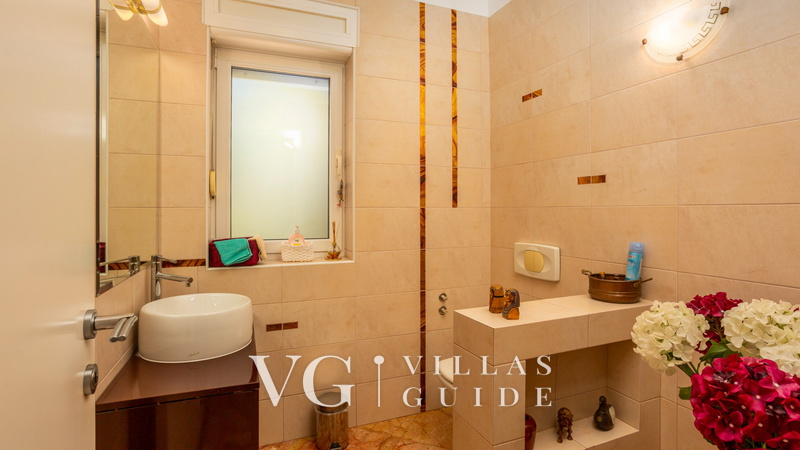 Villa Anamia with seaview Toilette per gli ospiti