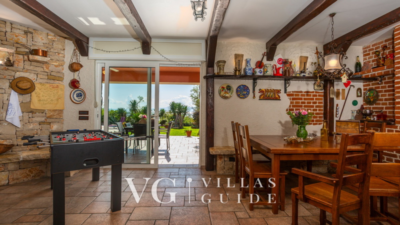 Villa Anamia with seaview