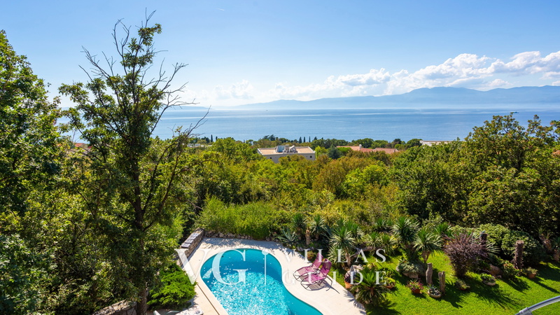 Villa Anamia with seaview