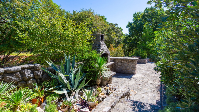 Villa Anamia with seaview Garden and property exterior