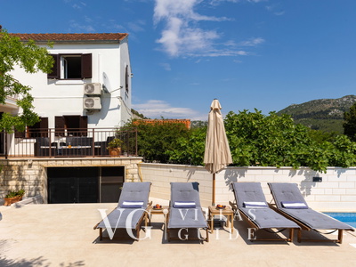 House on the rock Pool